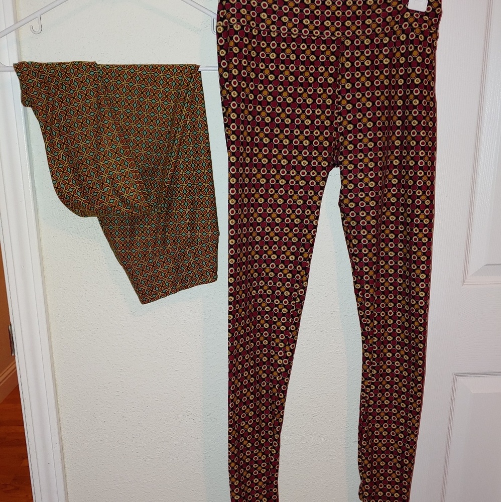 2 pairs OS leggings